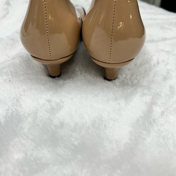 Leopard Print and Tan Women's Kitten Heels - Picture 3 of 7